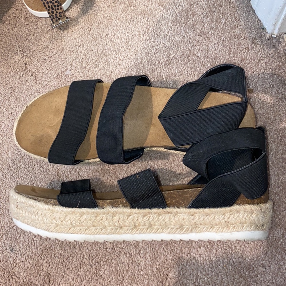 Platform sandals - Picture 4 of 4